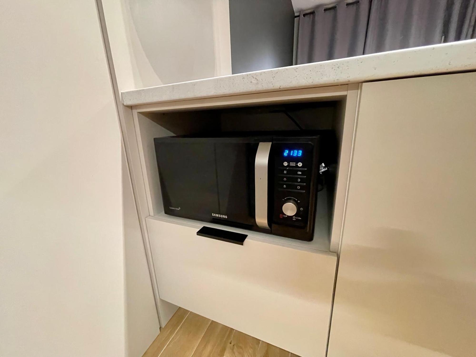 바르샤바 Time&House Pileckiego Przy Centrum Onkologi I Klinice Novum Apartament Na Wylacznosc Pokoj,Sypialnia,Lozko, Lazienka,Kuchnia 아파트 외부 사진